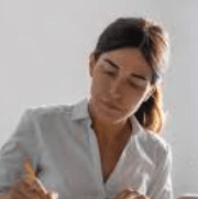 Dr. Olivia Noah